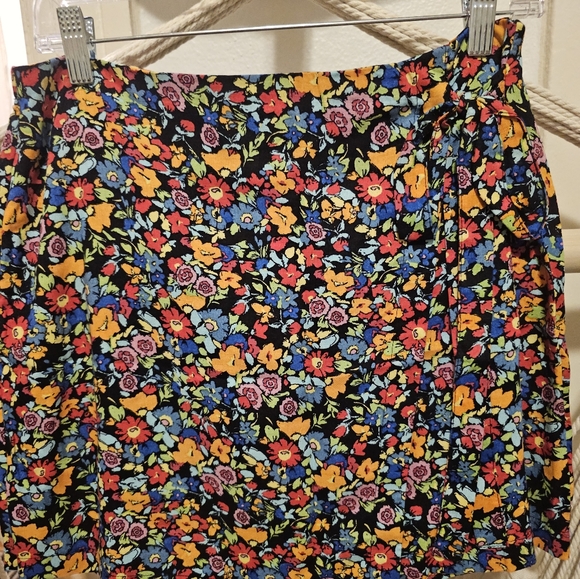 Wild Fable skirt and tube top - Picture 3 of 5